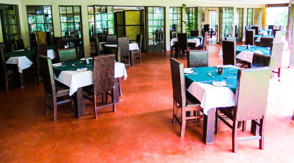 Woodlands Lilongwe Hotel Kültér fotó