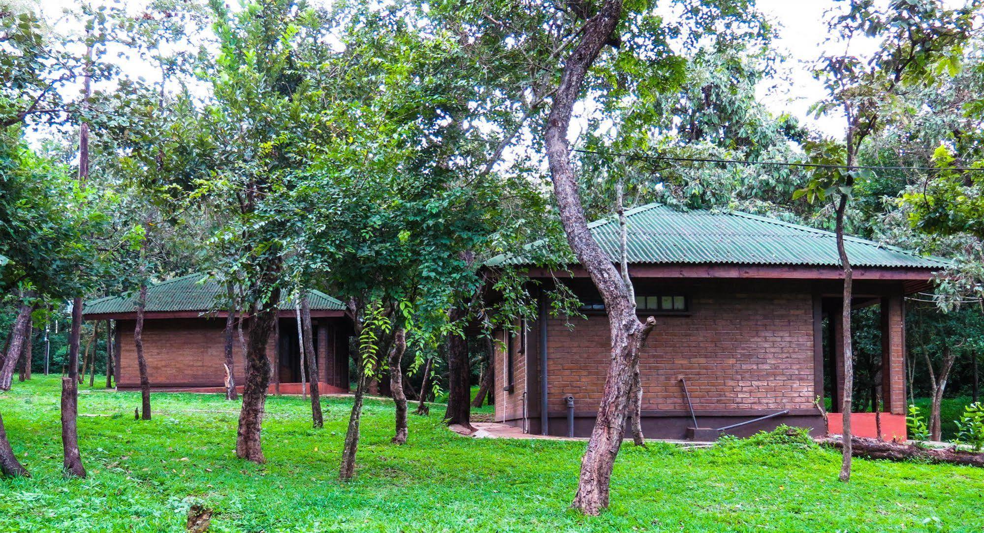 Woodlands Lilongwe Hotel Kültér fotó